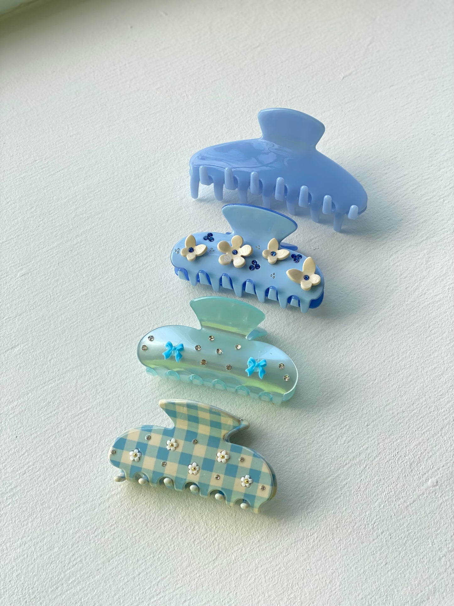 Baby Blues Hair Claw