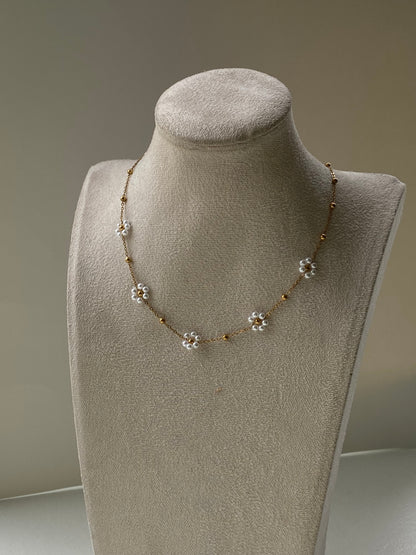 Fiorina Necklace