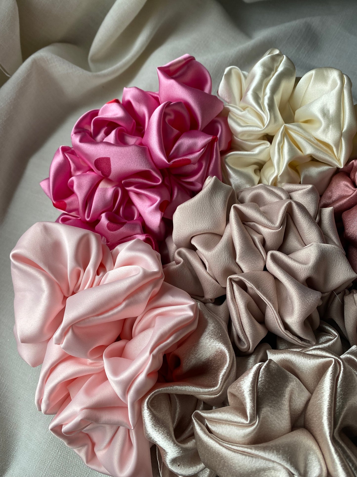 SCRUNCHIE SALE