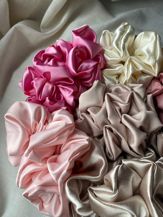 SCRUNCHIE SALE