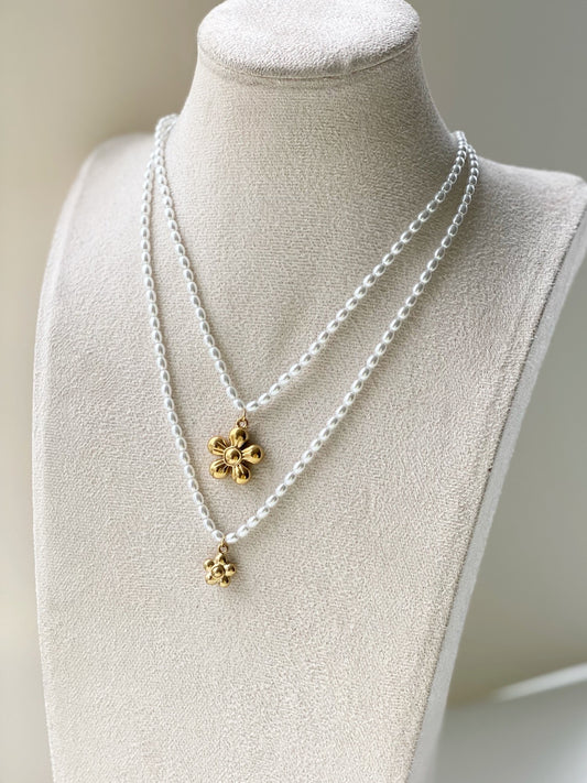 Flower Power Pearl Necklace